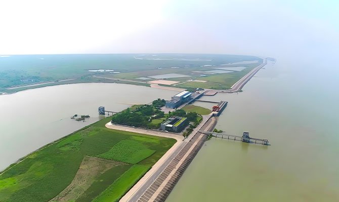 上海市青草沙水源地原水工程